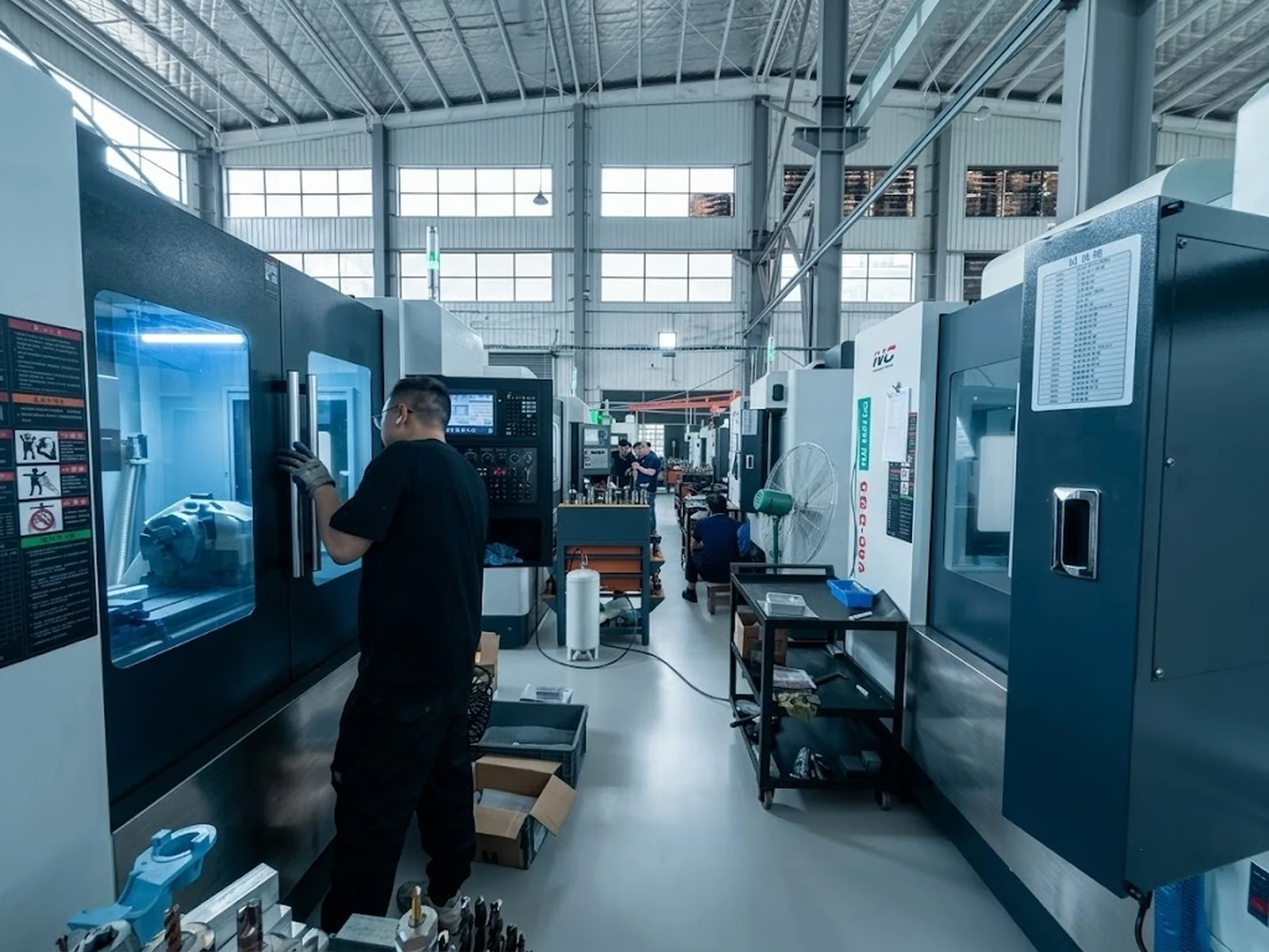 Clean CNC machining floor at an independent partner manufacturer