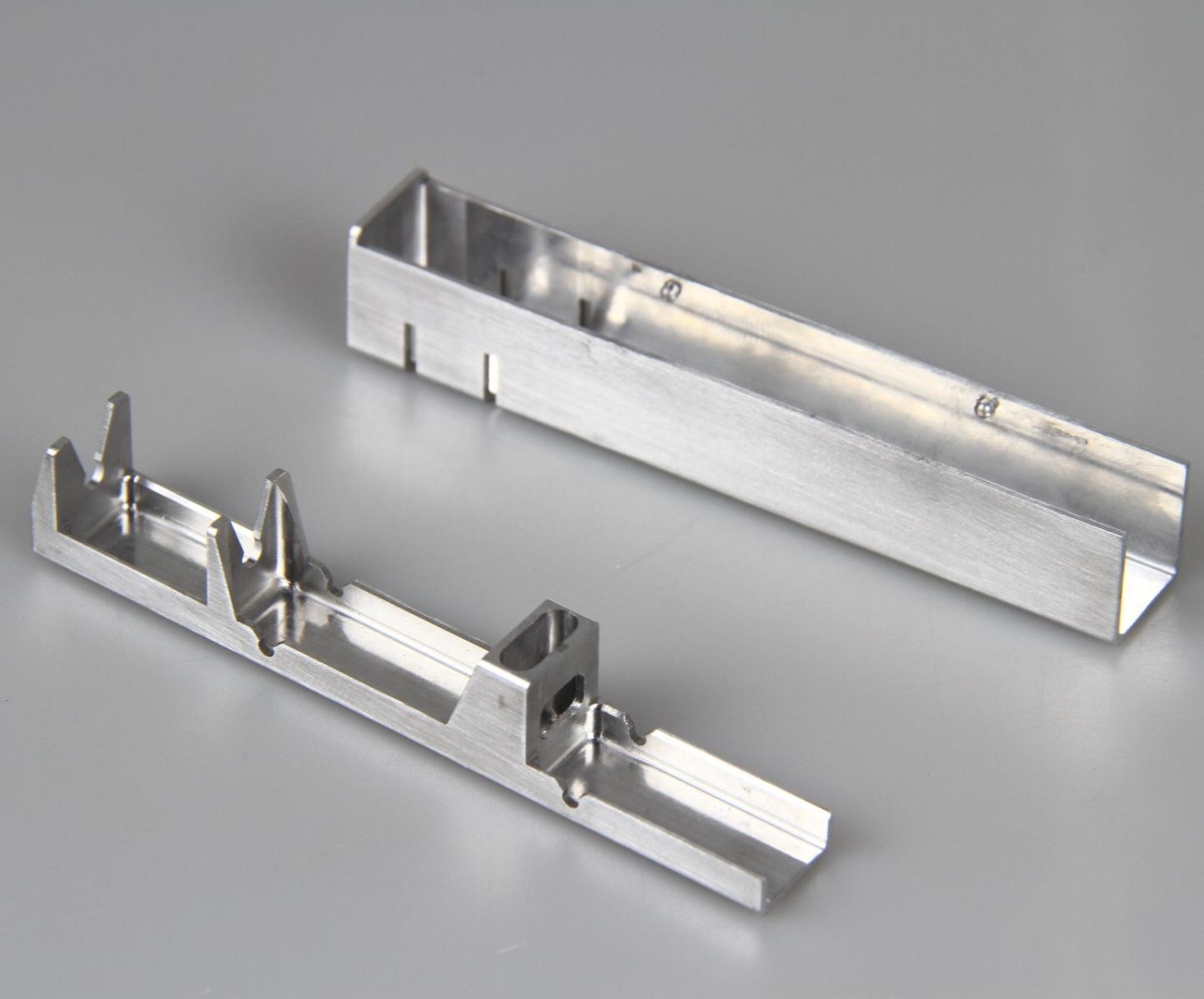 Supplier-provided reference: Linear components